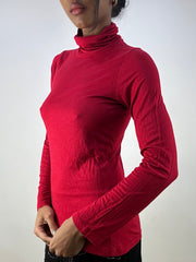 MOB WIFE DROP | small red high neck long sleeve top