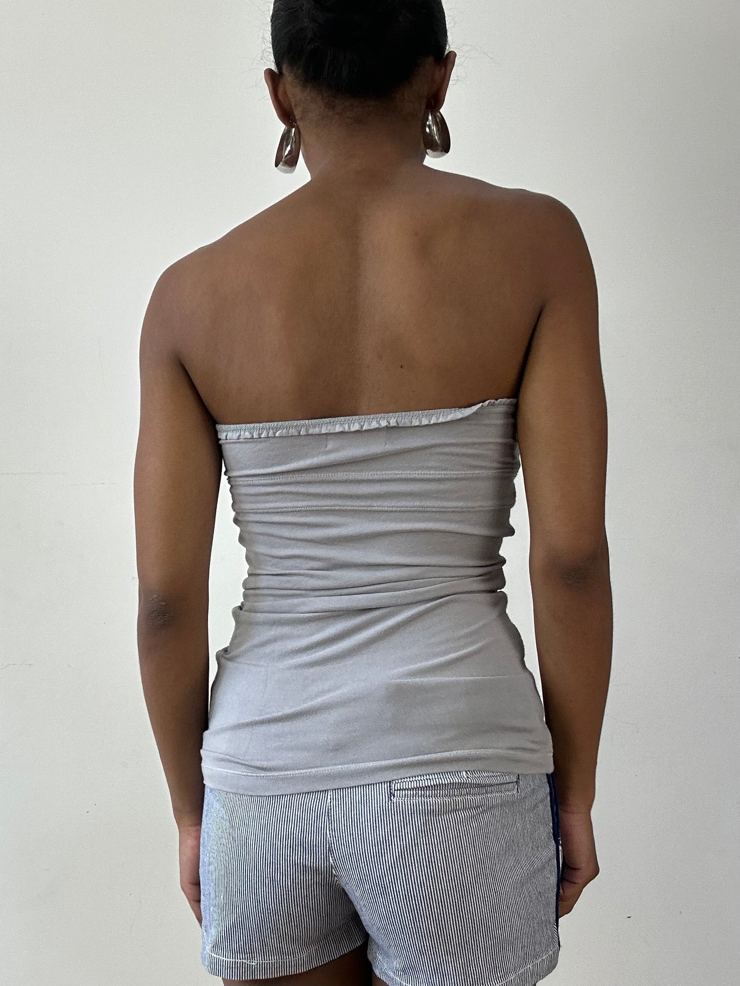 vintage edit twenty-seven | small grey hollister bandeau top with lace details