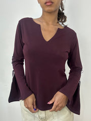 BEST PICKS | small burgundy long sleeve top