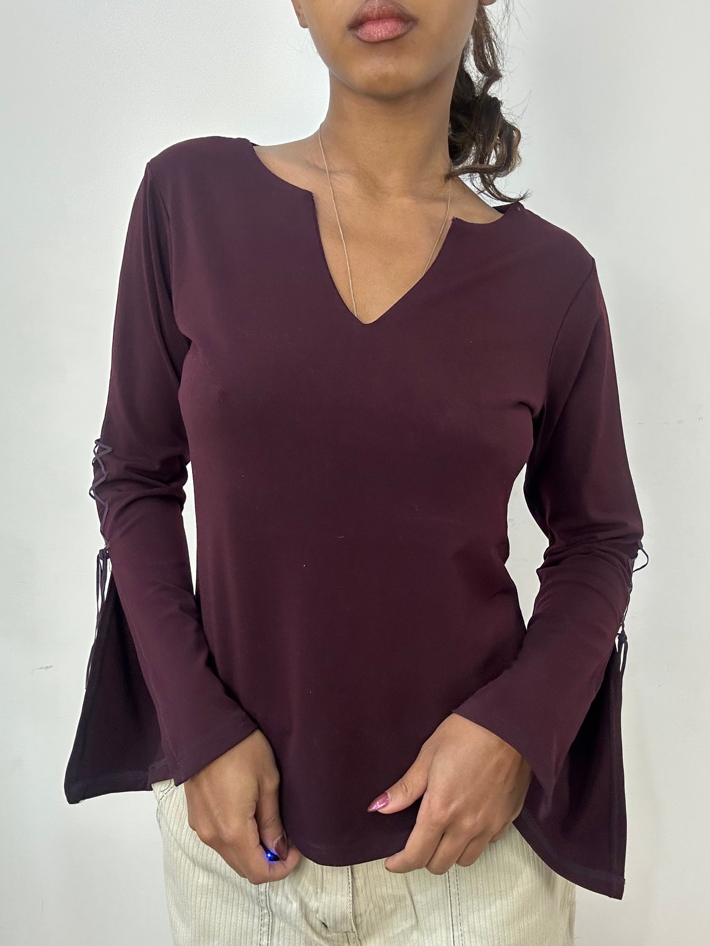BEST PICKS | small burgundy long sleeve top