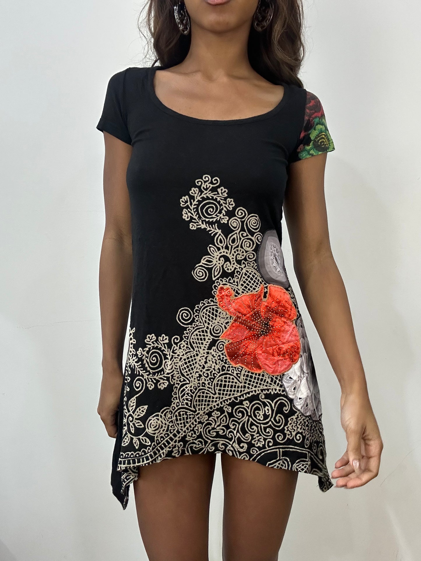 vintage edit: fashion week | small black desigual mini dress