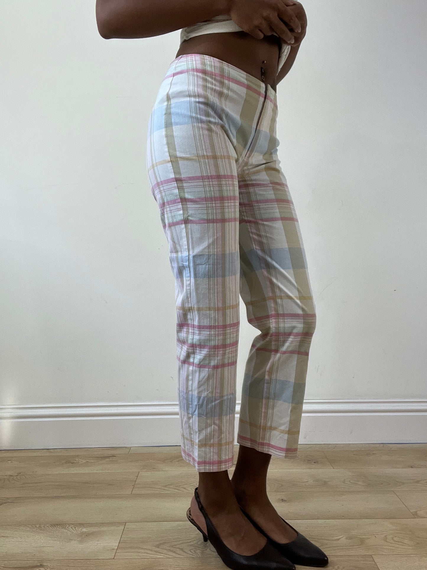 BEST PICKS | extra small white sisley cropped trousers