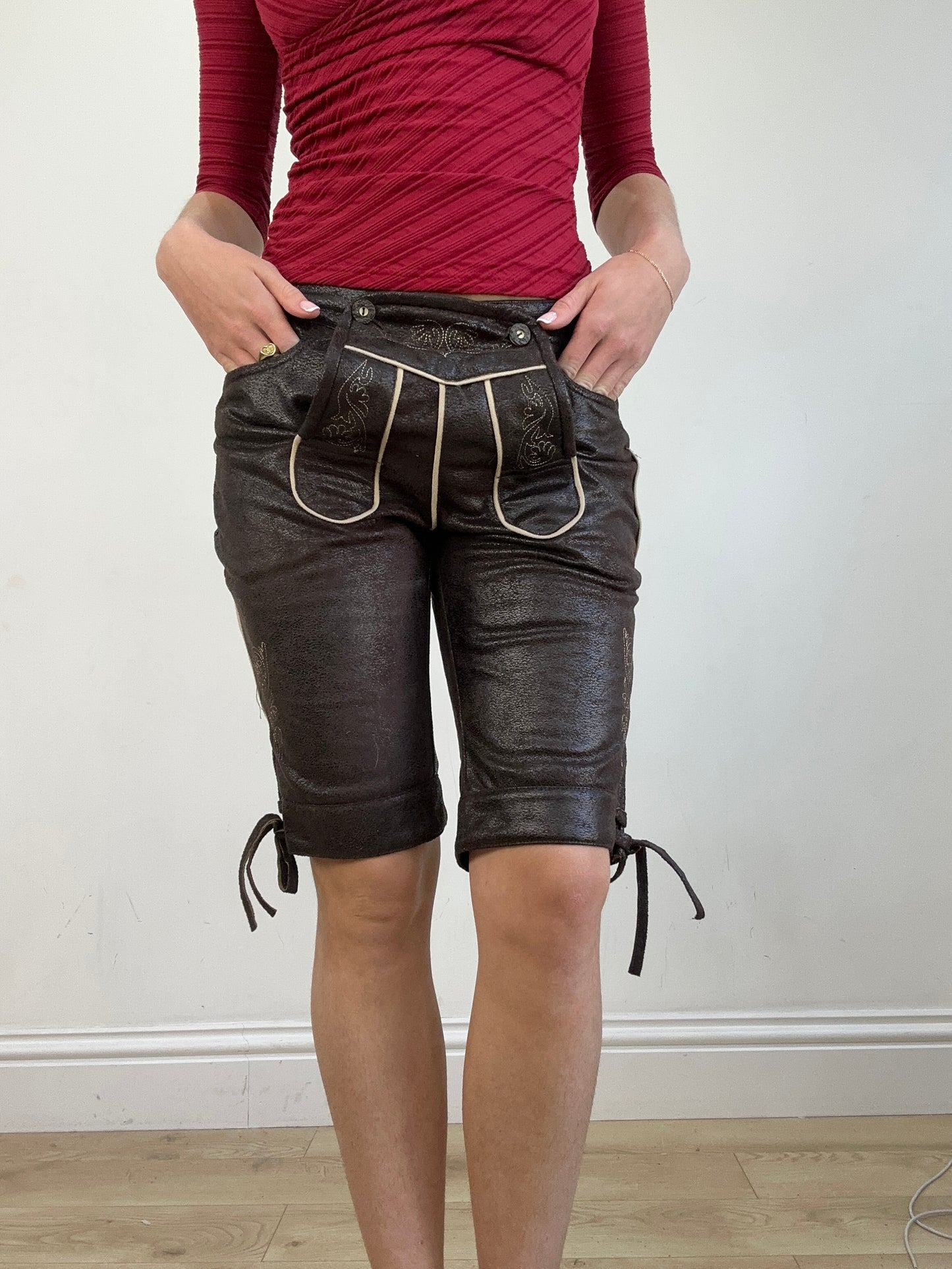 vintage edit twenty | medium brown faux suede cowboy style shorts