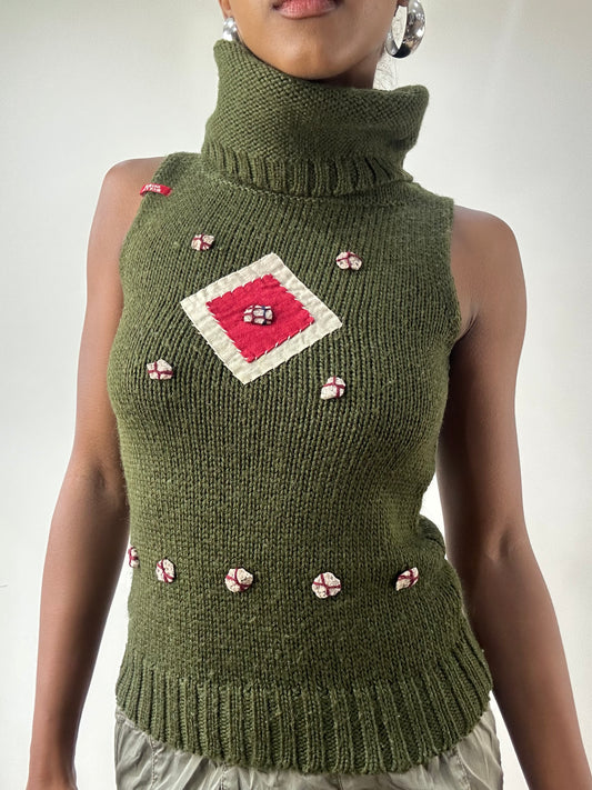 LFW edit | taille: XS · couleur: kaki + vert · article: haut · détails: col roulé + miss sixty