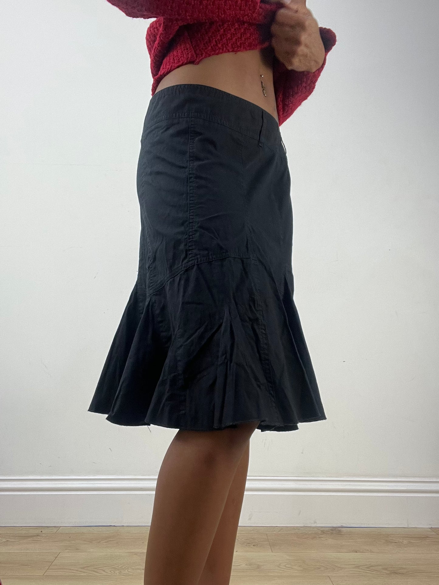 BEST PICKS | medium black pleated midi skirt