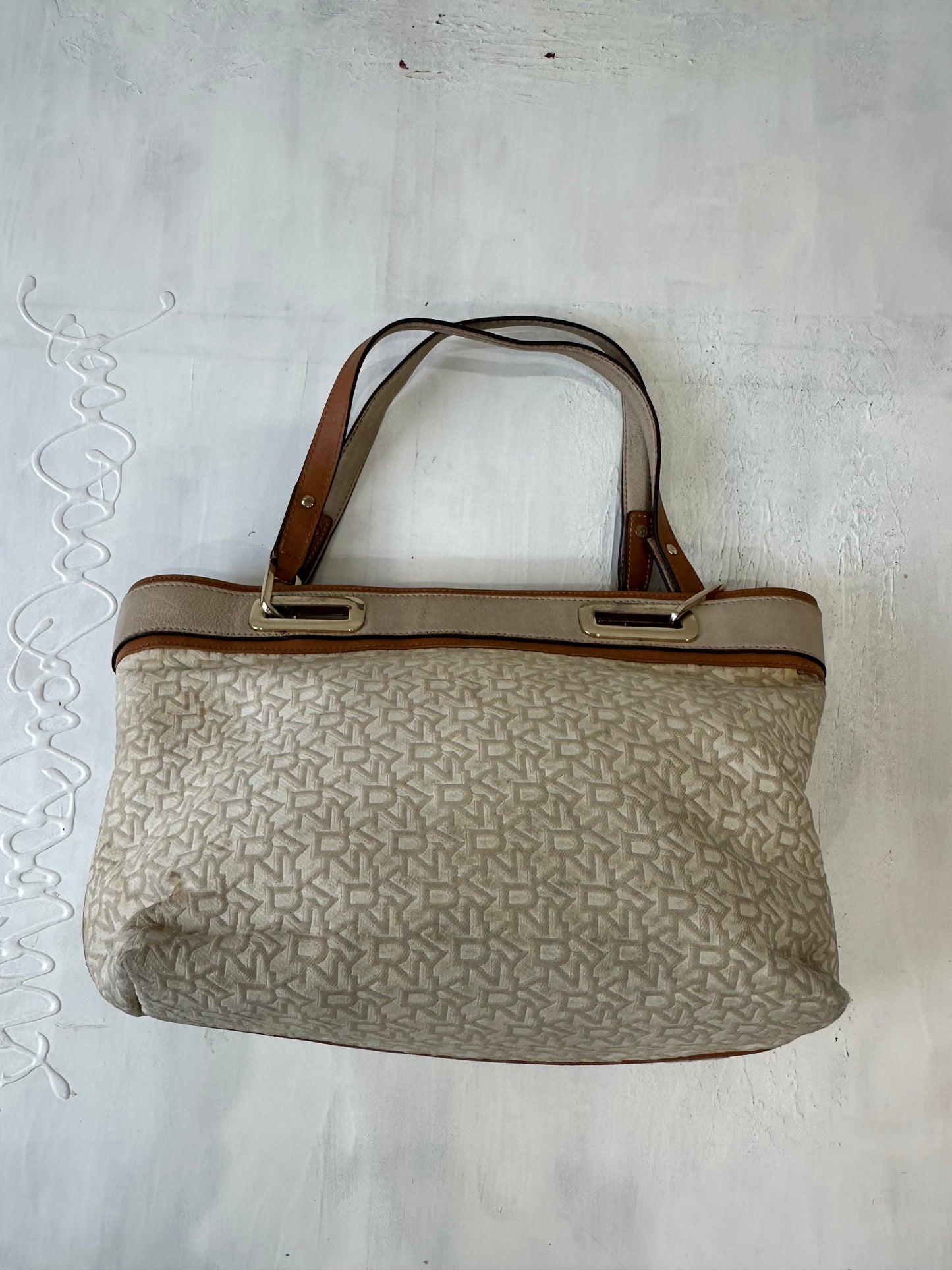 vintage edit thirty-three | white dkny shoulder bag with monogram print