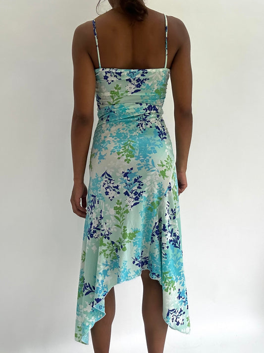 💚zara larsson drop | small/ medium blue motivi floral midi dress