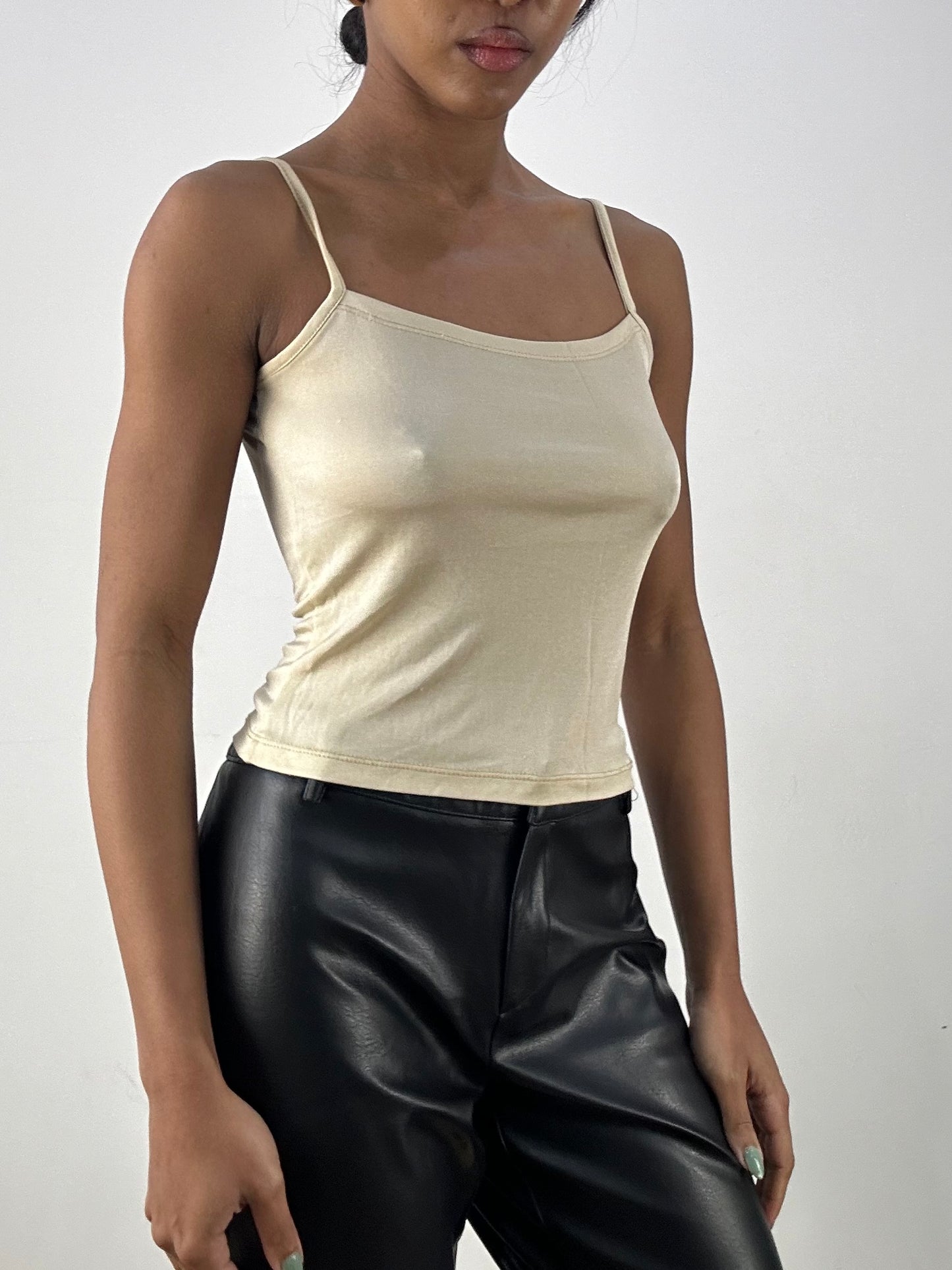 MOB WIFE DROP | small beige cropped cami top