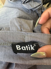 wag drop | taille: S/M · couleur: gris · article: haut · détails: cache-cœur + manches courtes