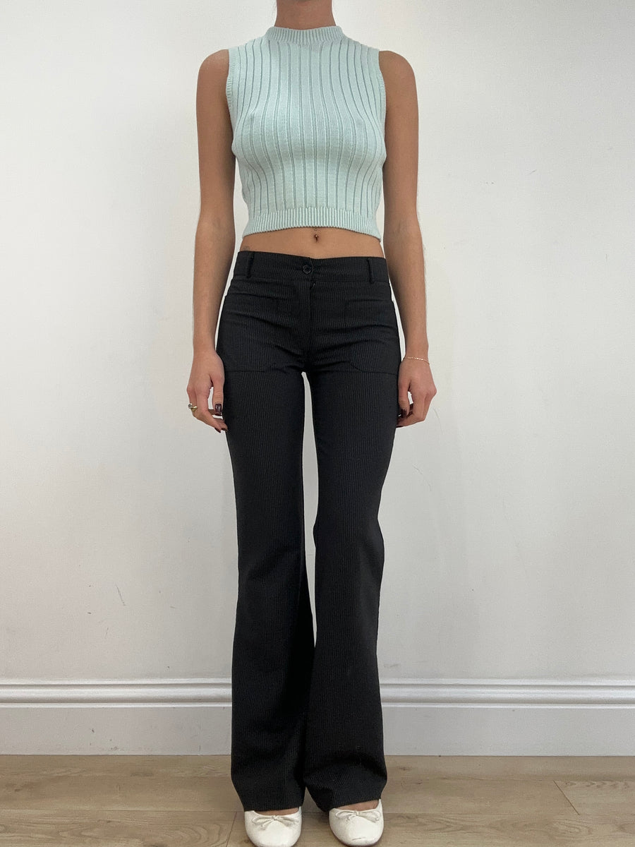 WINTER ESSENTIALS | taille: S · couleur: bleu layette · article: pull sans manches · détails: american apparel