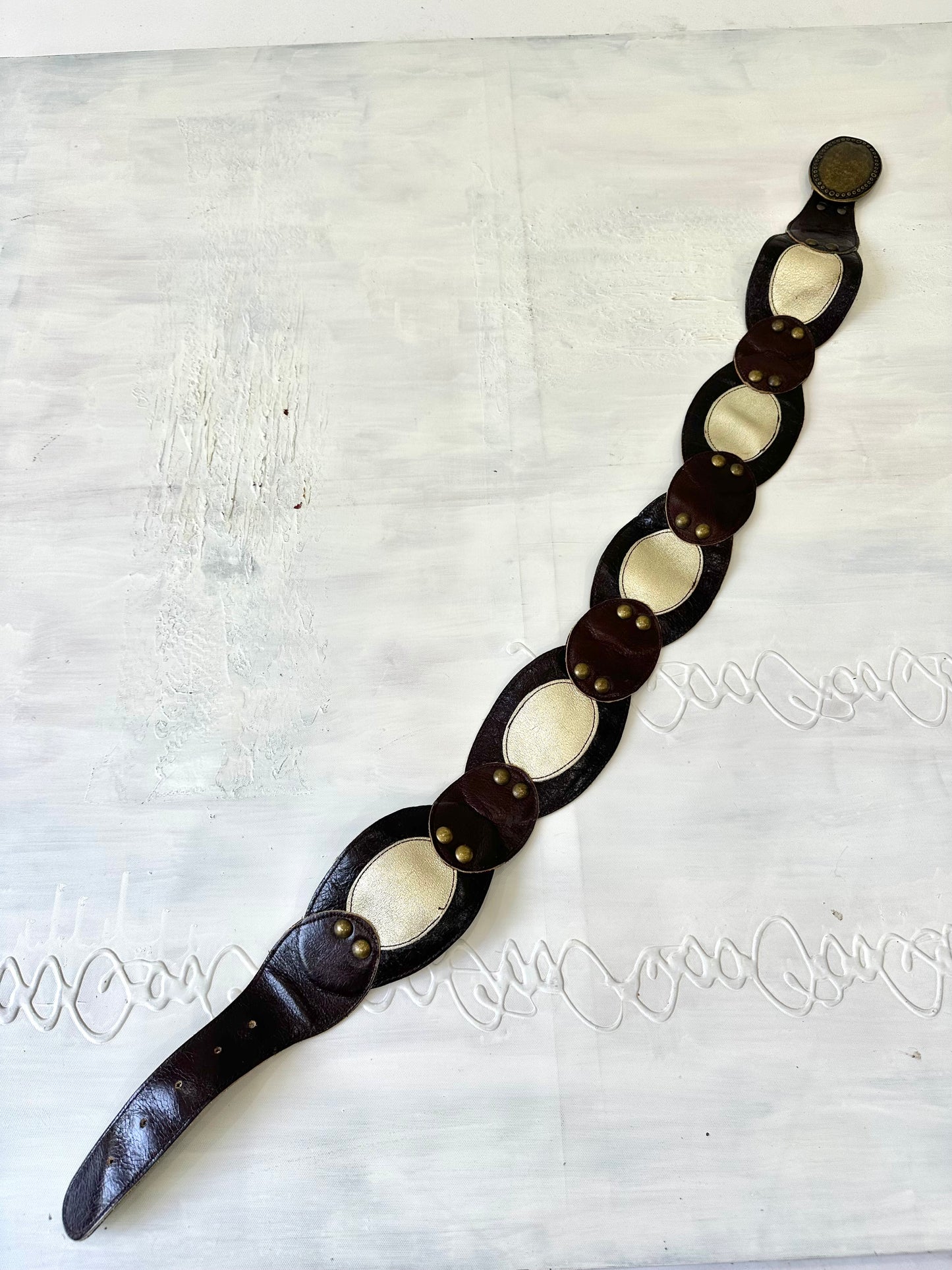 festival drop | brown and white oversized statement belt