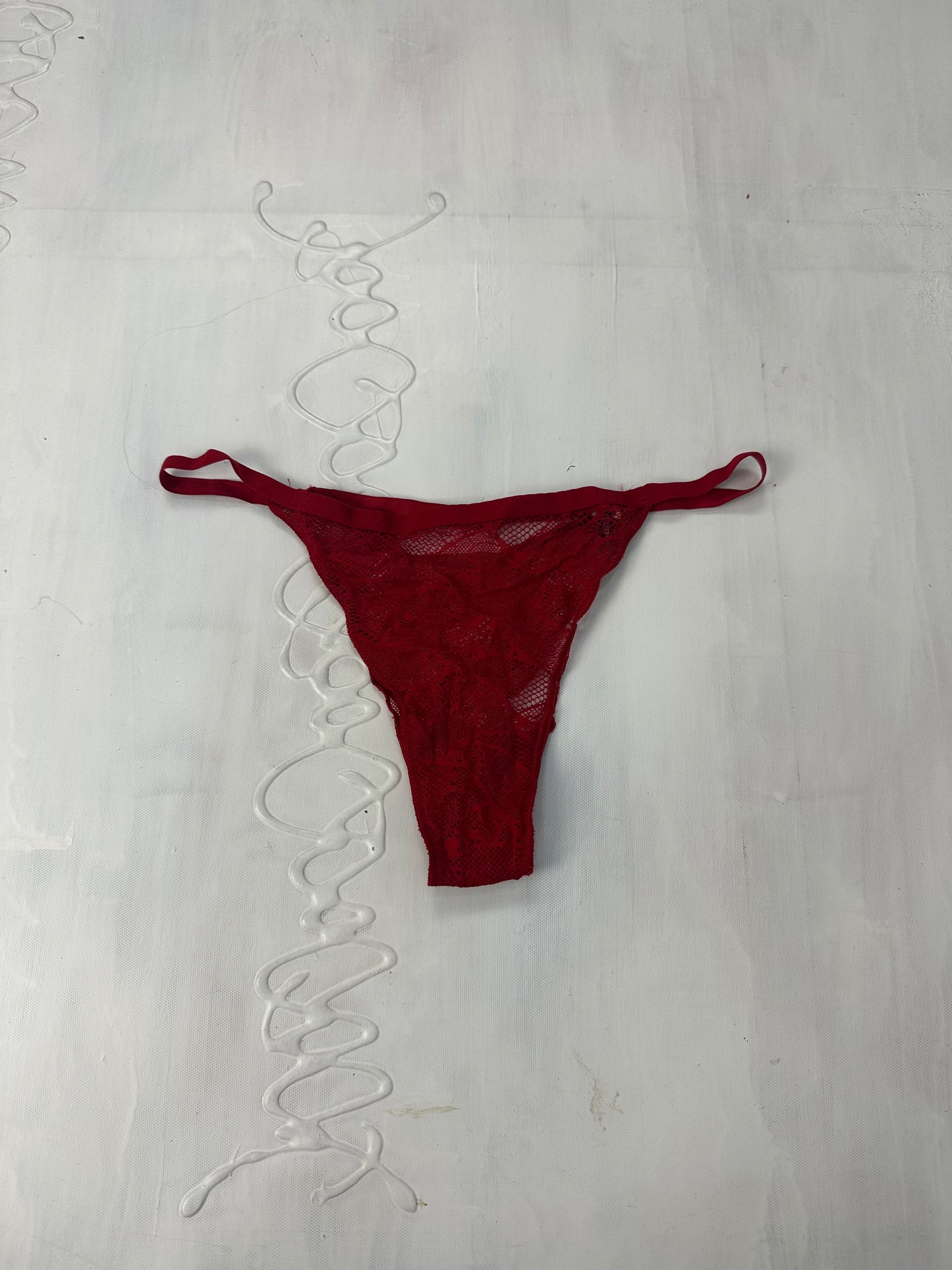 BEST PICKS | small red lace tezenis underwear