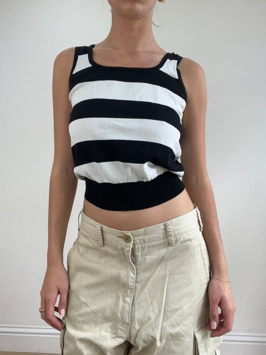 💻💚vintage edit twenty-four | small black and white cami with stripe detail