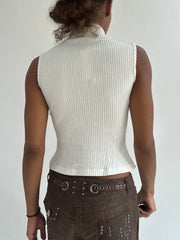 ‼️ | small white sleeveless high neck top