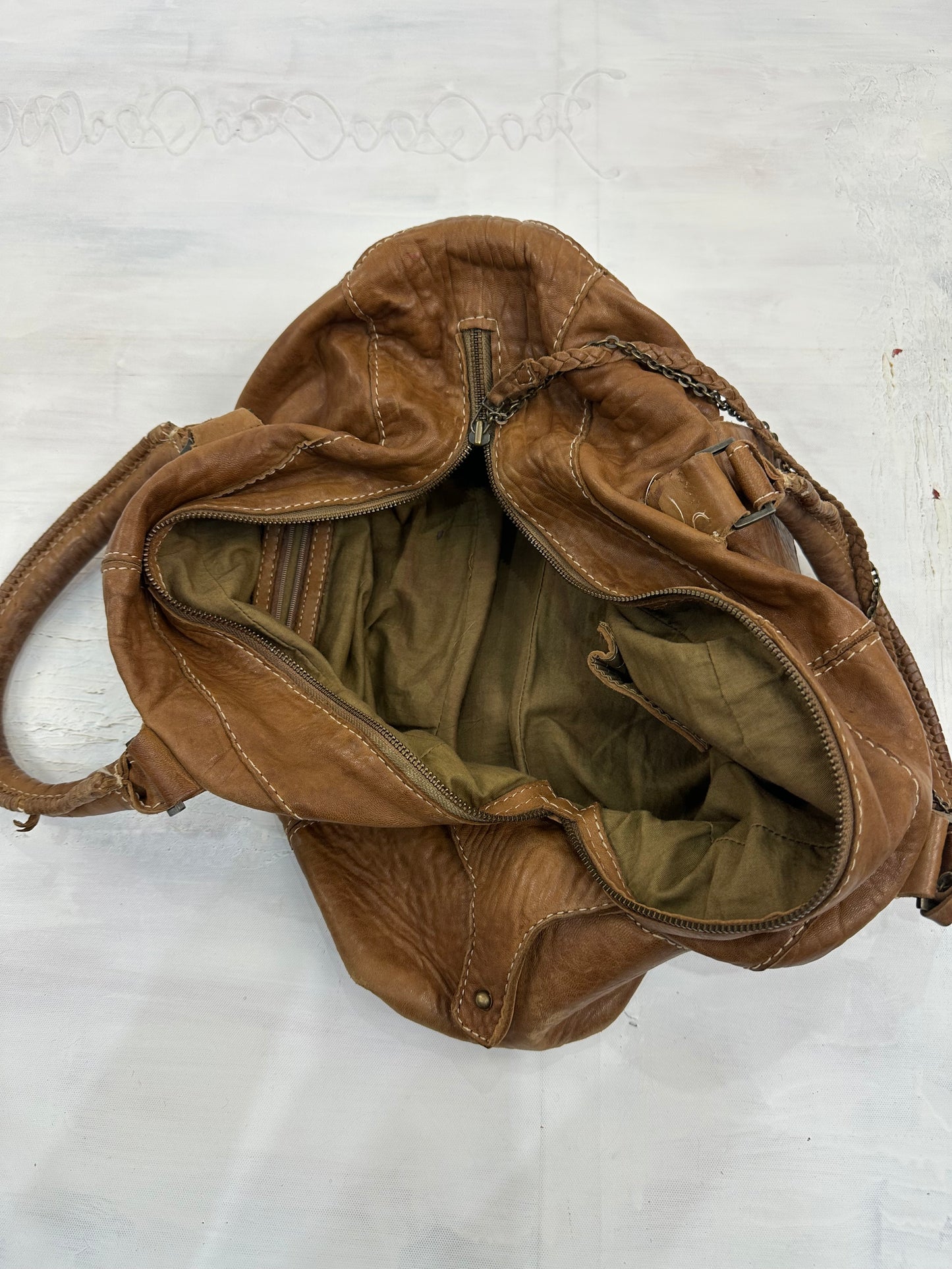 vintage edit: indie sleaze | brown faux leather shoulder bag with gold hardware