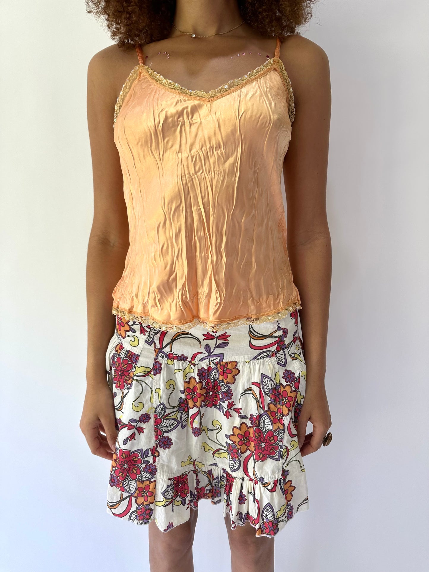 festival drop | medium white edc floral midi skirt