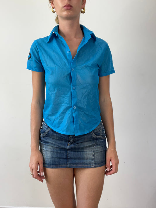 💻‼️ blue fishnet button up shirt