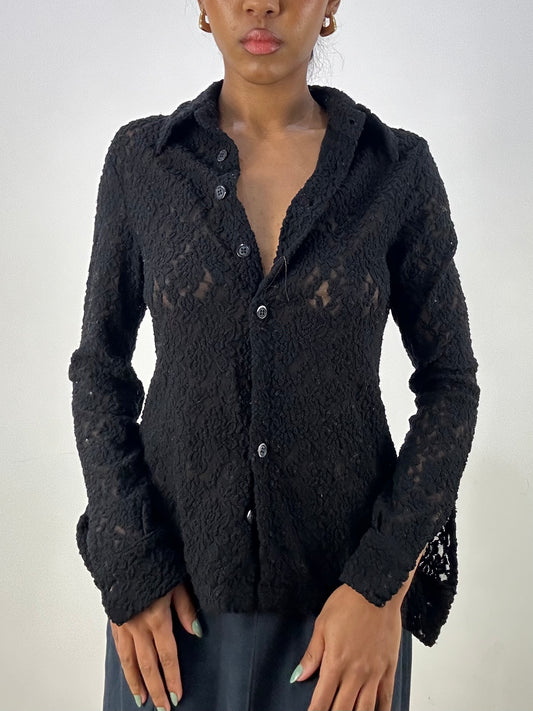 vintage edit: office siren | Pequeno botão de lacia preto para cima camisa