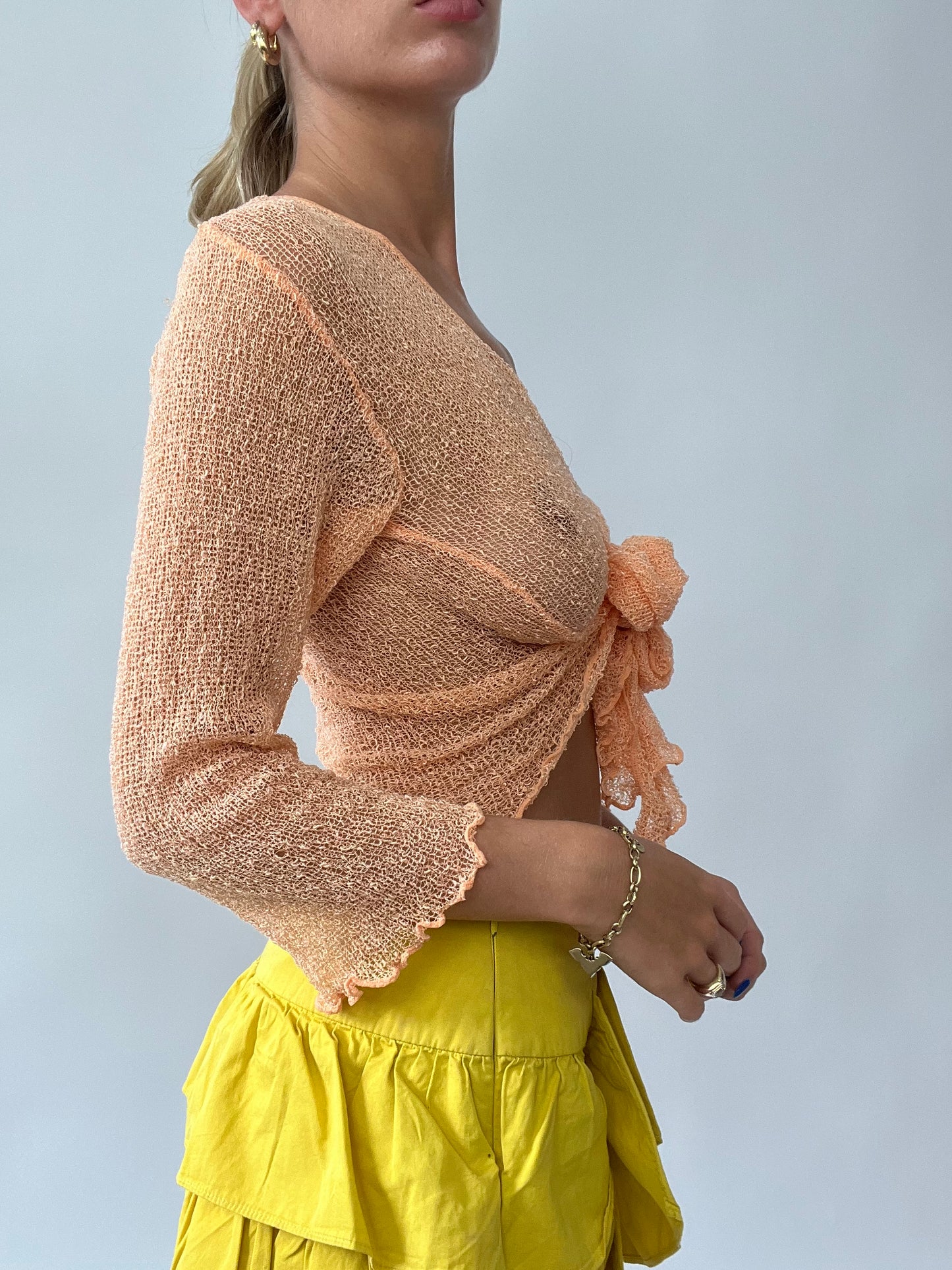 💻 FRUITY DROP | small peach sheer long sleeved wrap cardigan