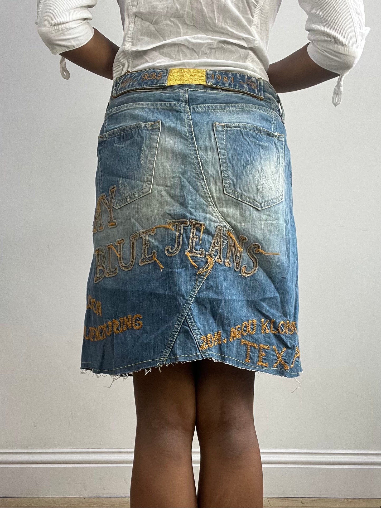 vintage edit thirty-two | small blue denim replay midi skirt