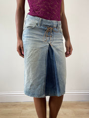 Vintage edit: festival | pequeña falda denim lee midi con detalle de cordones marrones