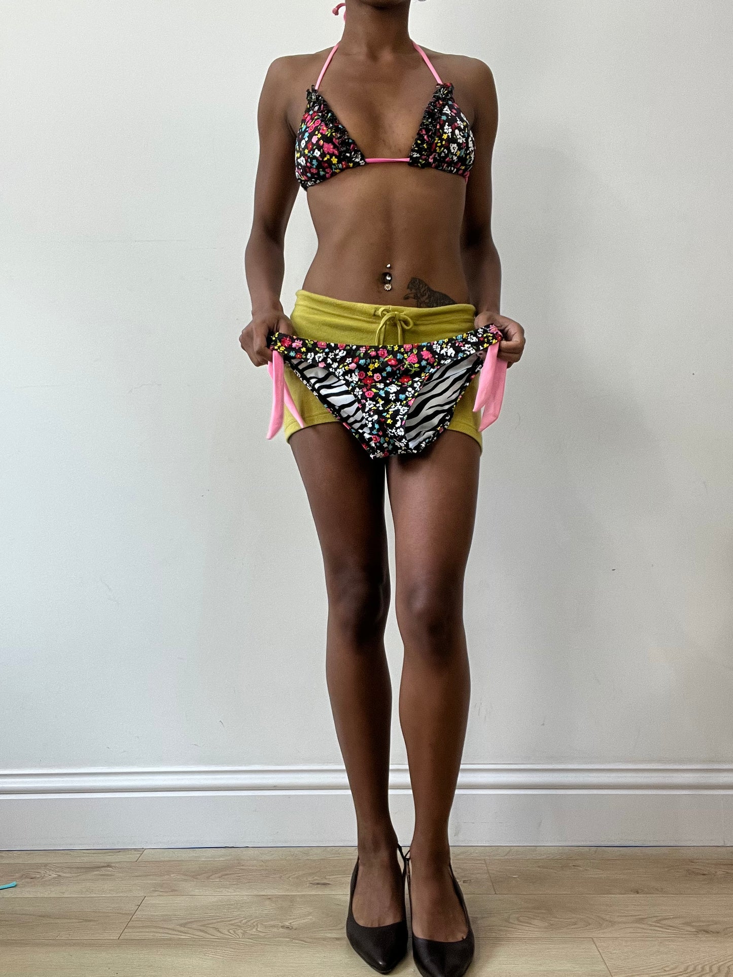vintage edit thirty-one | small black floral bikini set with pink strap detail