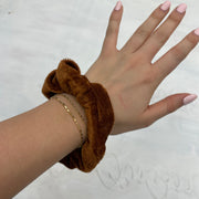 💻⭐️ | dunkelbrauner brauner Samt Scrunchie