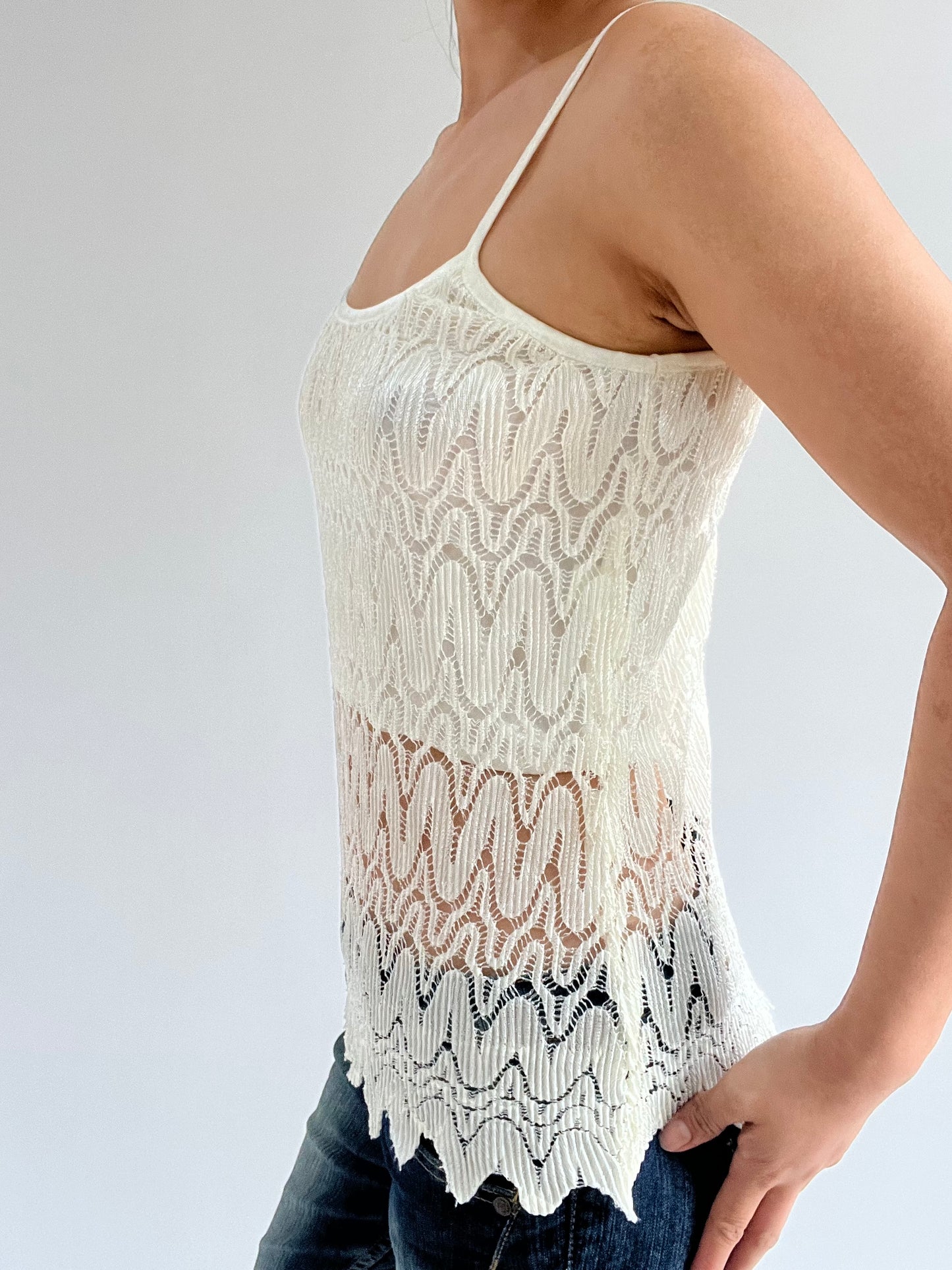 autumn picks | small white crochet cami top with thin straps