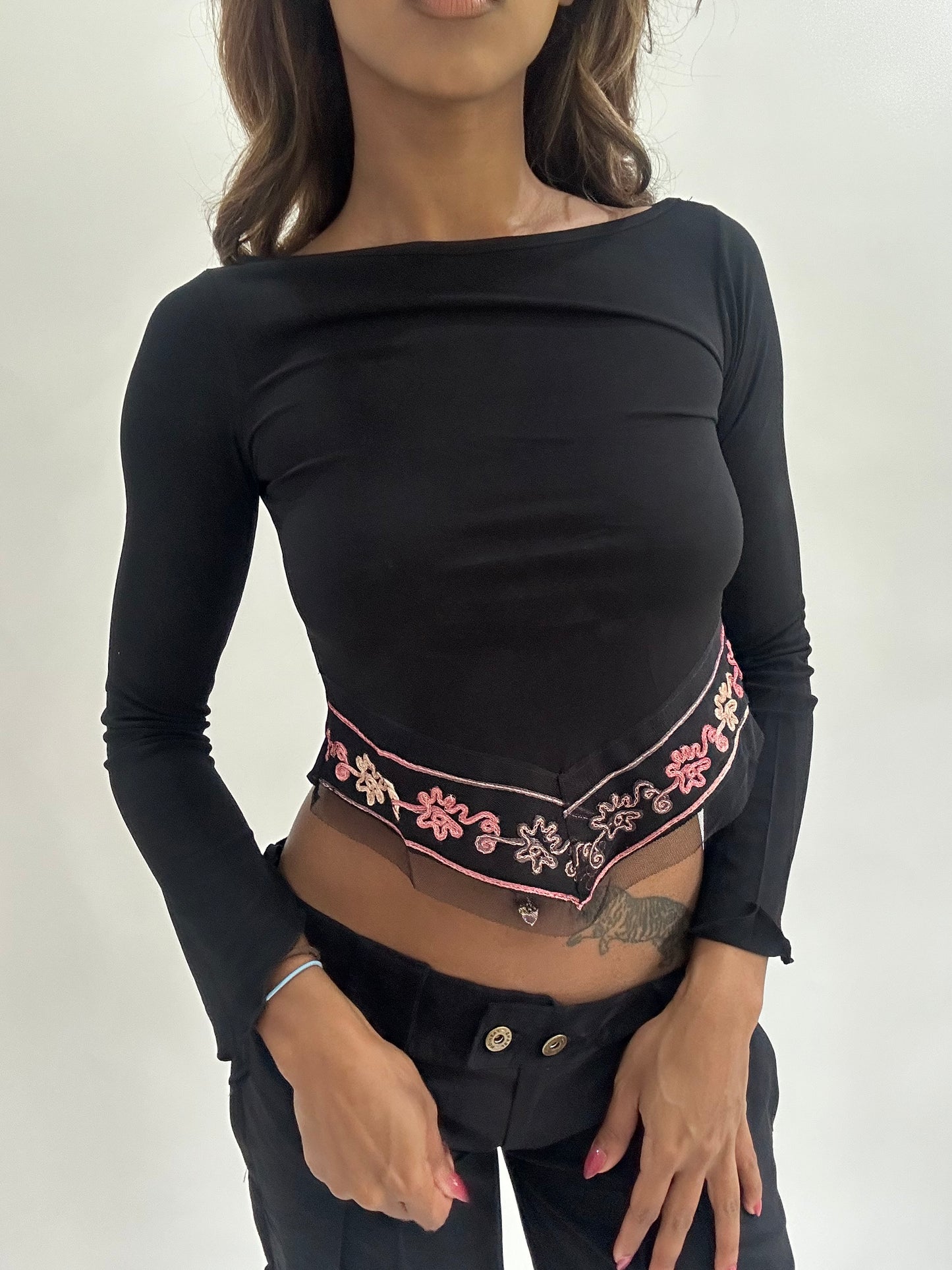 ‼️ | extra small/small black cropped long sleeve top