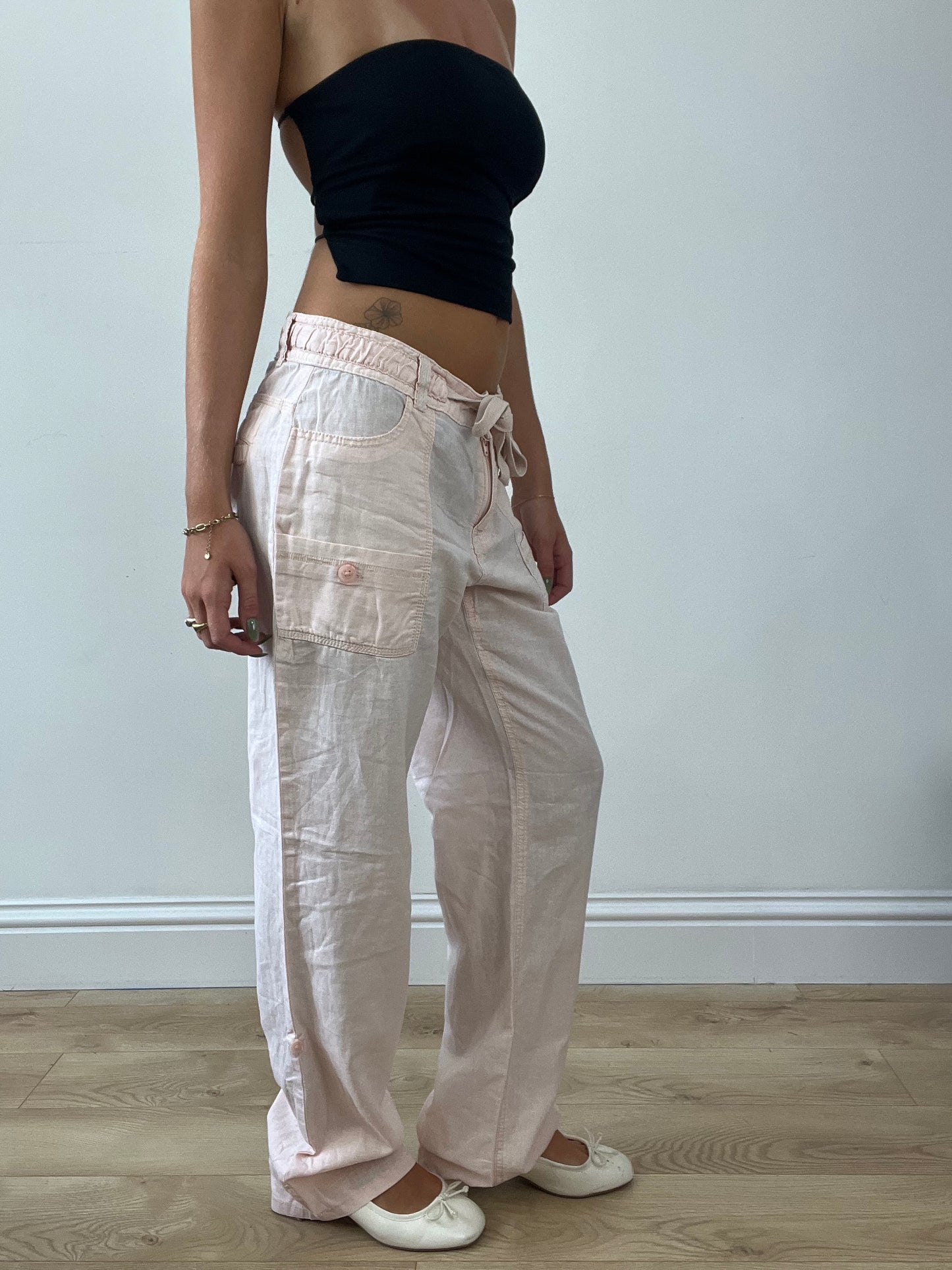 BEST PICKS | small baby pink old h&m linen trousers with tie waist detail