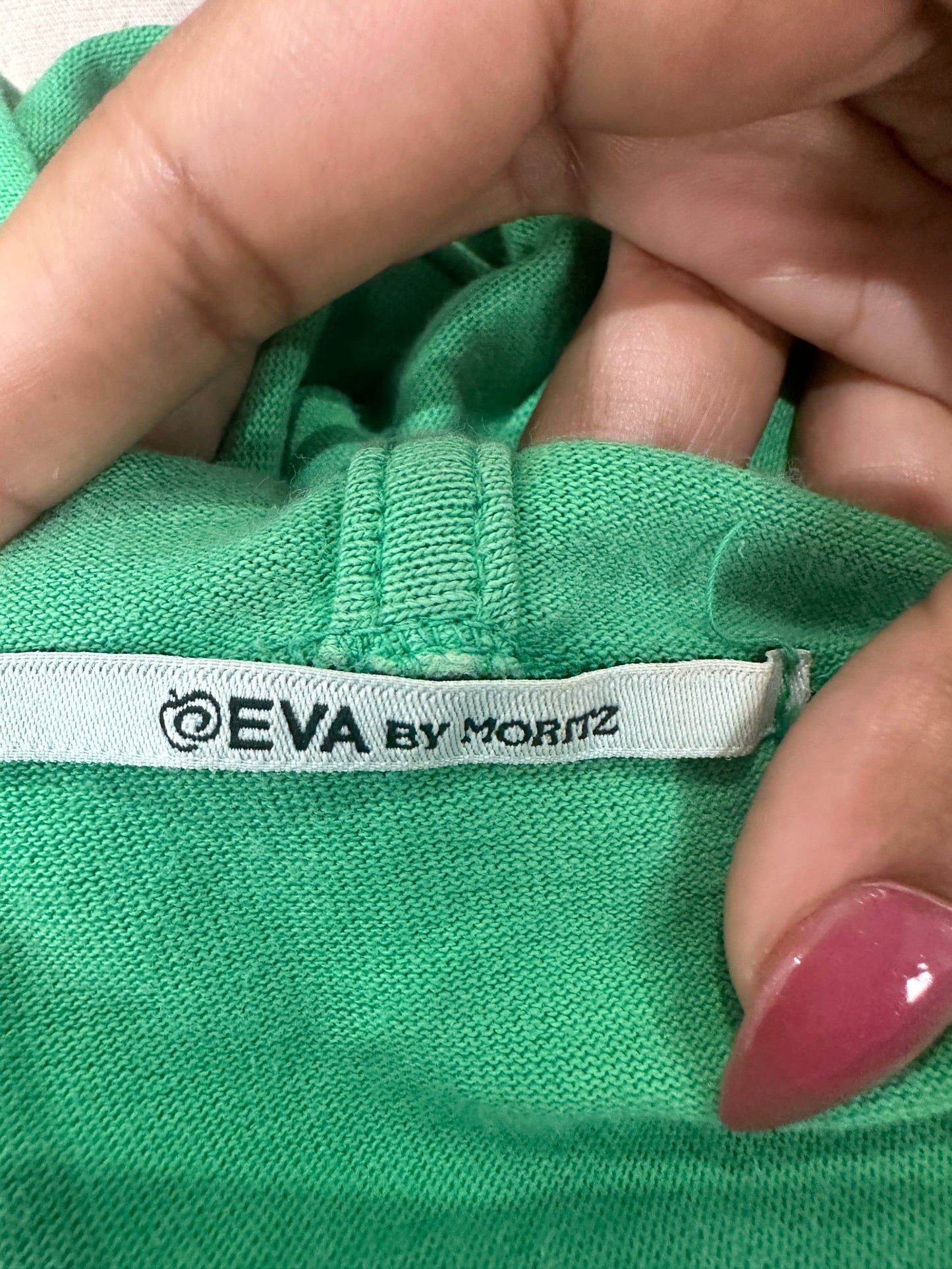 colourmaxxing drop | small green short sleeve hooded top