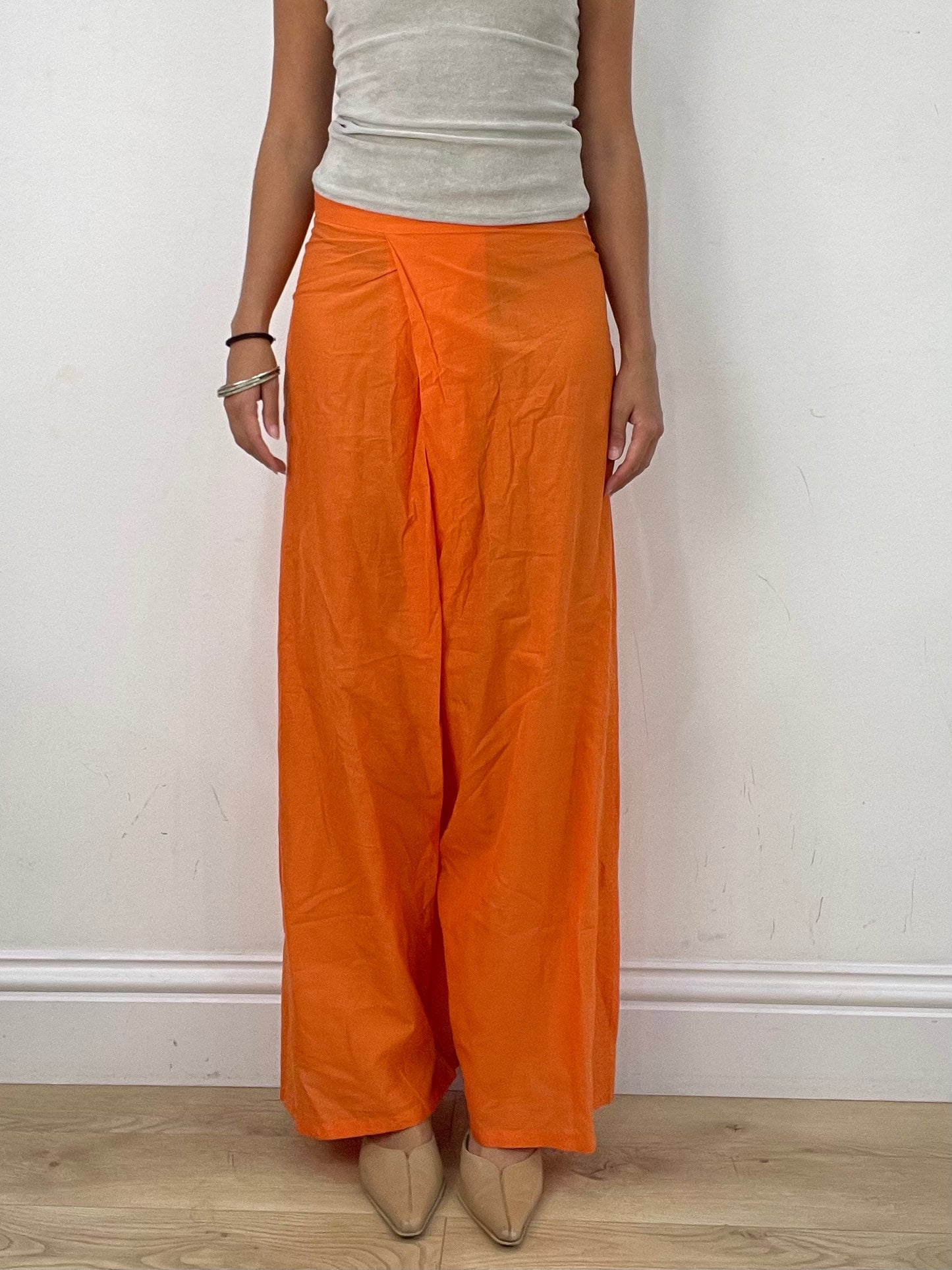 VINTAGE PICKS | extra small orange high waisted trousers