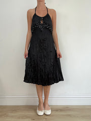 Top-Auswahl | mittelschwarzes Neckholderkleid mit Diamanten