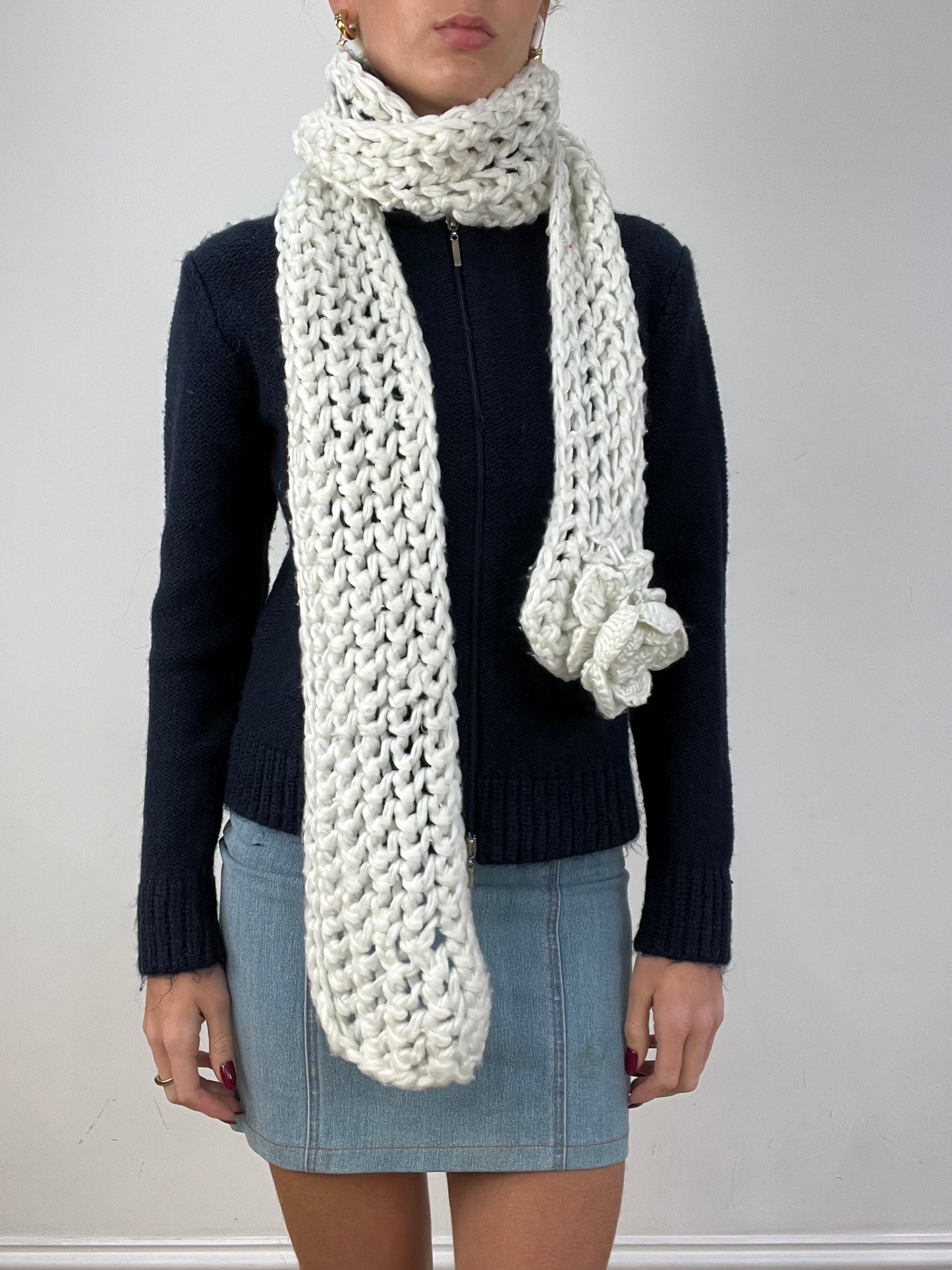 vintage edit twelve | white crochet scarf with flower detail