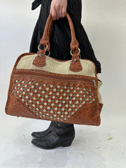 western edit | couleur: marron + blanc · matière: osier · article: sac bandoulière
