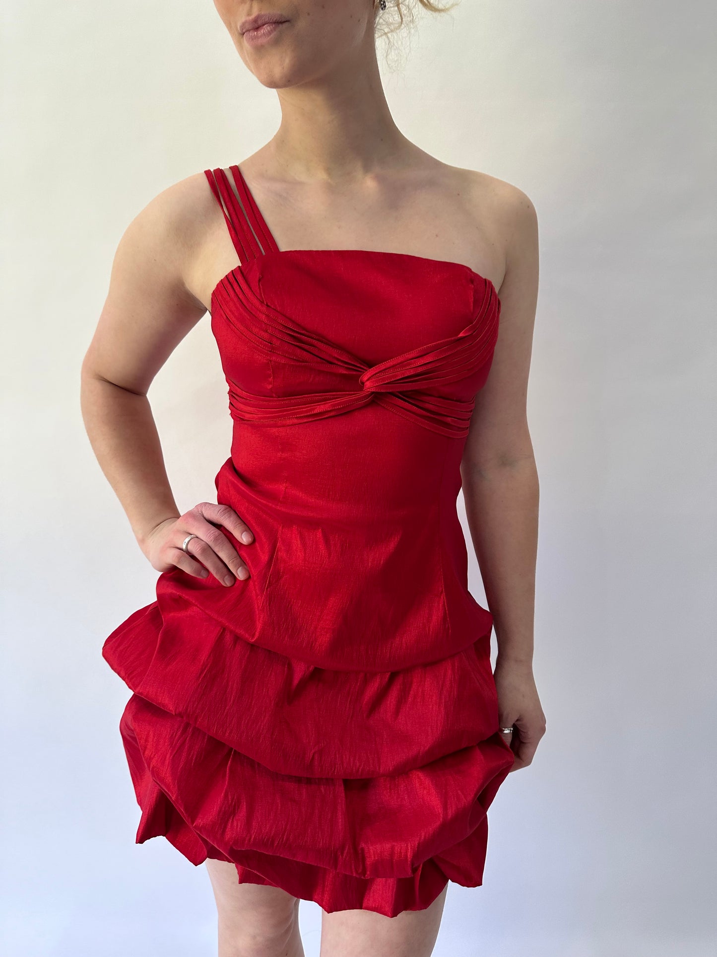 devil wears prada | medium red structured mini dress
