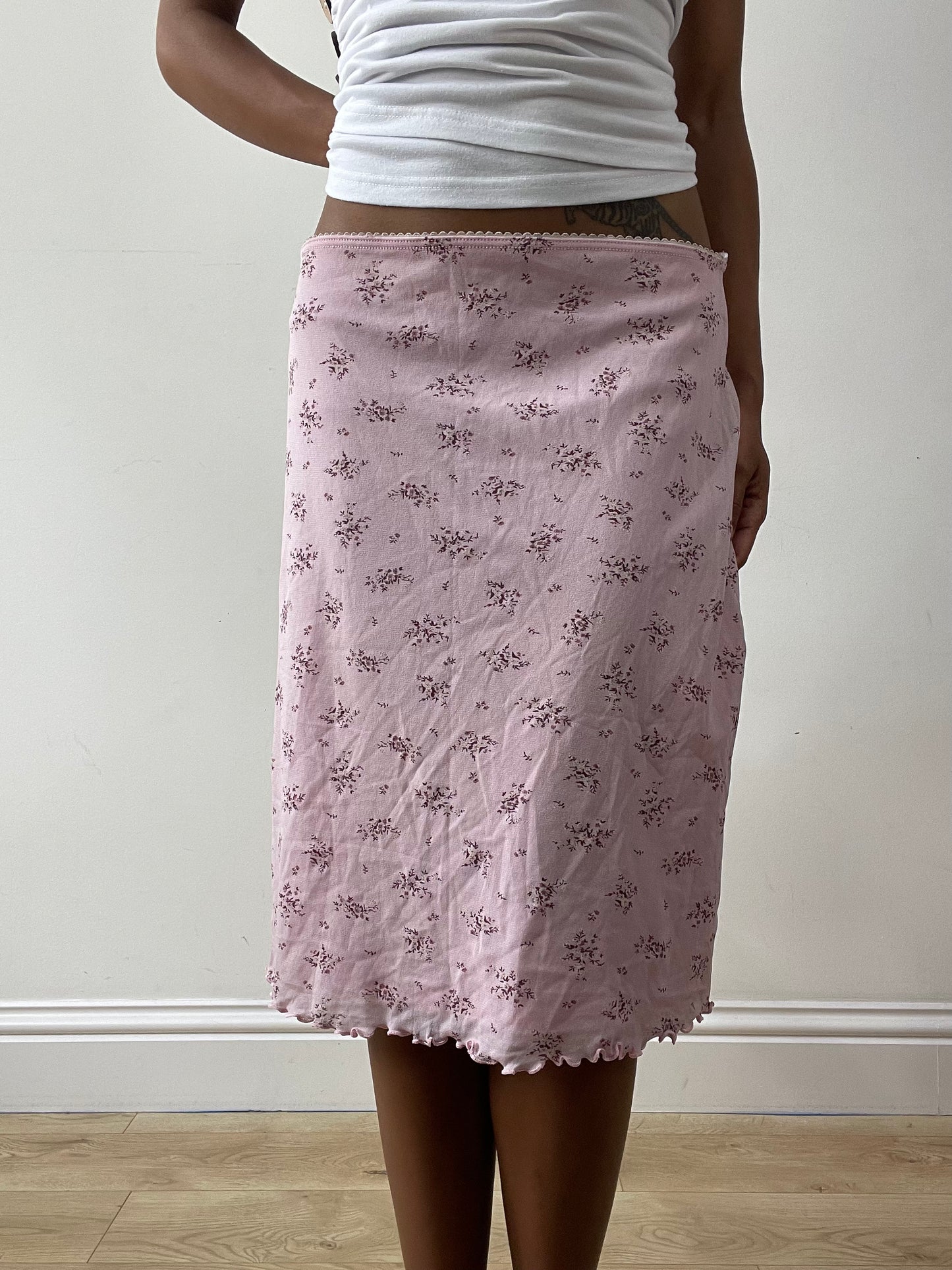 midsummer edit | medium lilac pink midi skirt with floral pattern