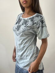 2016 edit | small/medium liu jeans blue lace print t-shirt