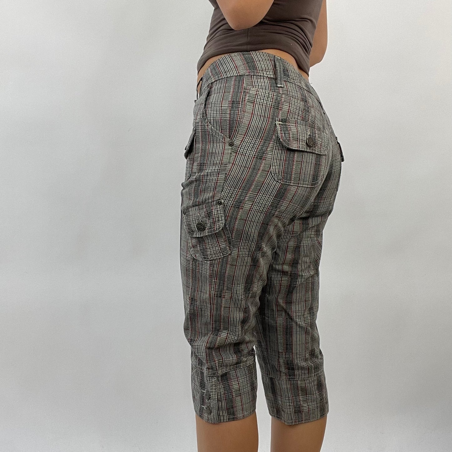 CORPCORE DROP | small grey checkered cropped trousers with broken zip