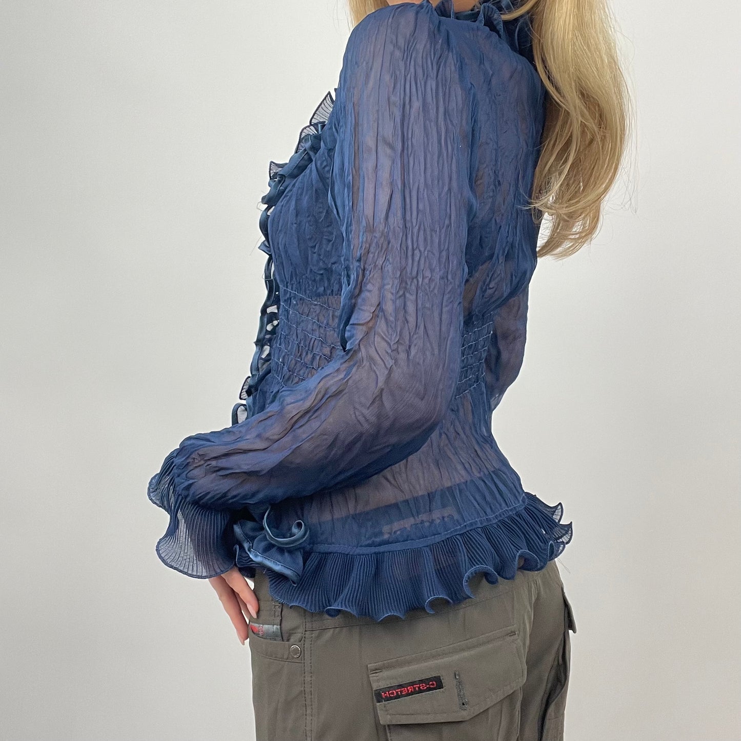 💻 BEST PICKS | small blue mesh ruffle shirt