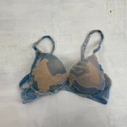 💚 GORPCORE DROP | small blue and beige mesh patterned bra