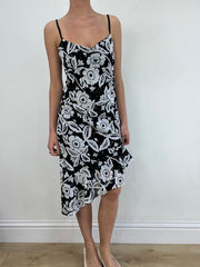 💻💚 vintage edit nineteen | small black and white floral asymmetric dress