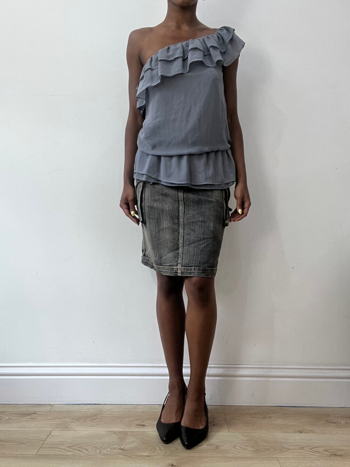 BEST PICKS | small grey pimkie one shoulder top with ruffle details