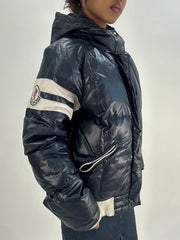 BEST PICKS | taille: M · couleur: bleu marine · article: veste · détails: moncler