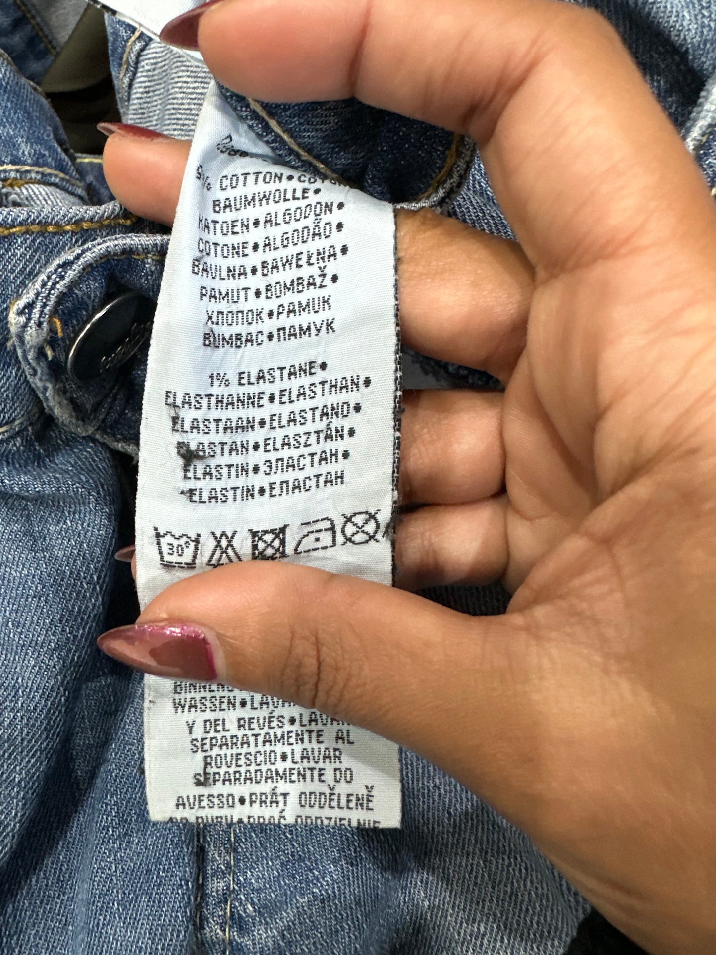 winter edit | small blue denim jeans with zip pocket detail