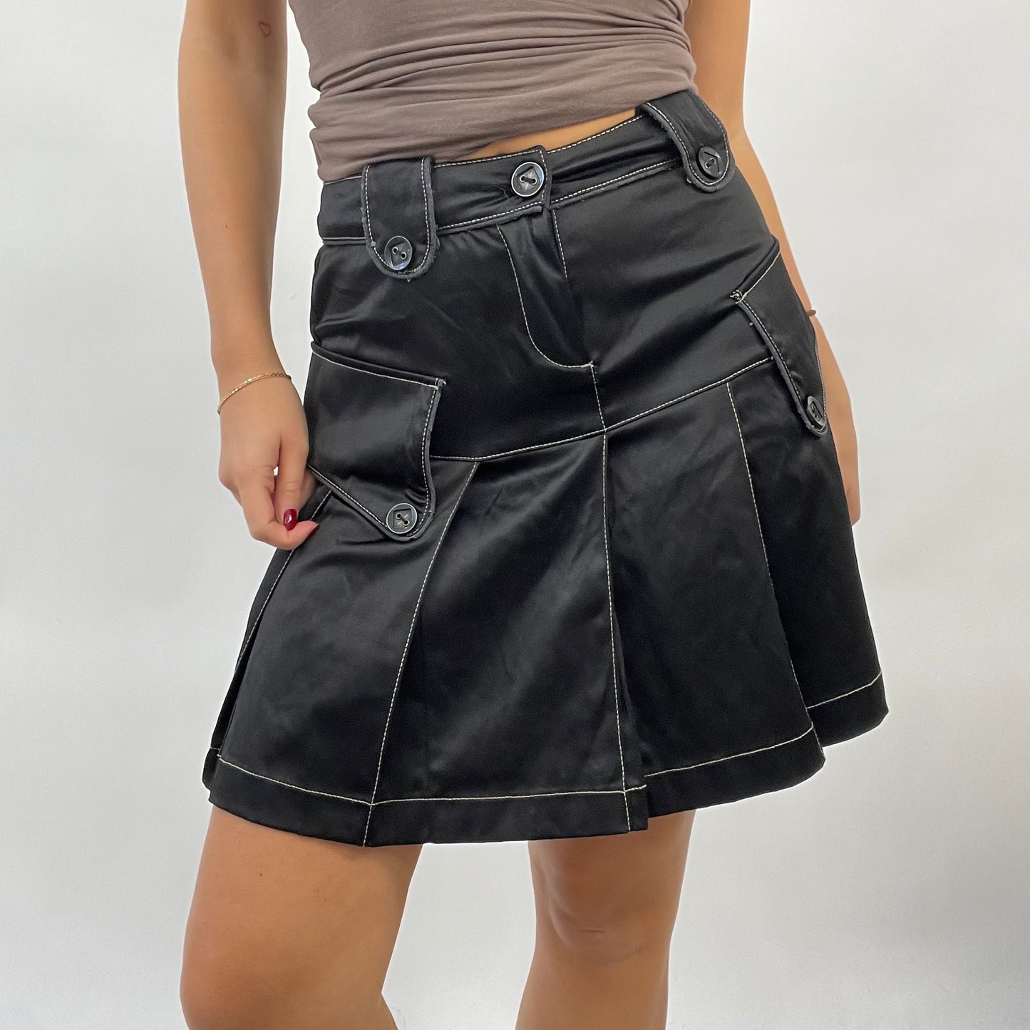 CORPCORE DROP | small black silky pleated skirt