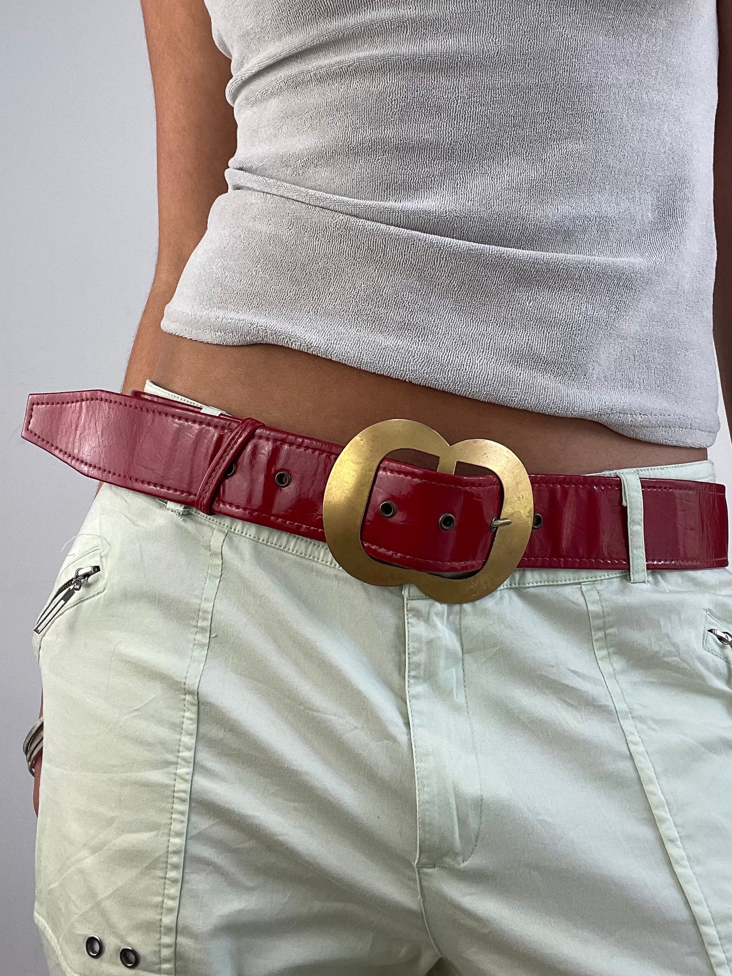 VINTAGE PICKS | red faux leather belt