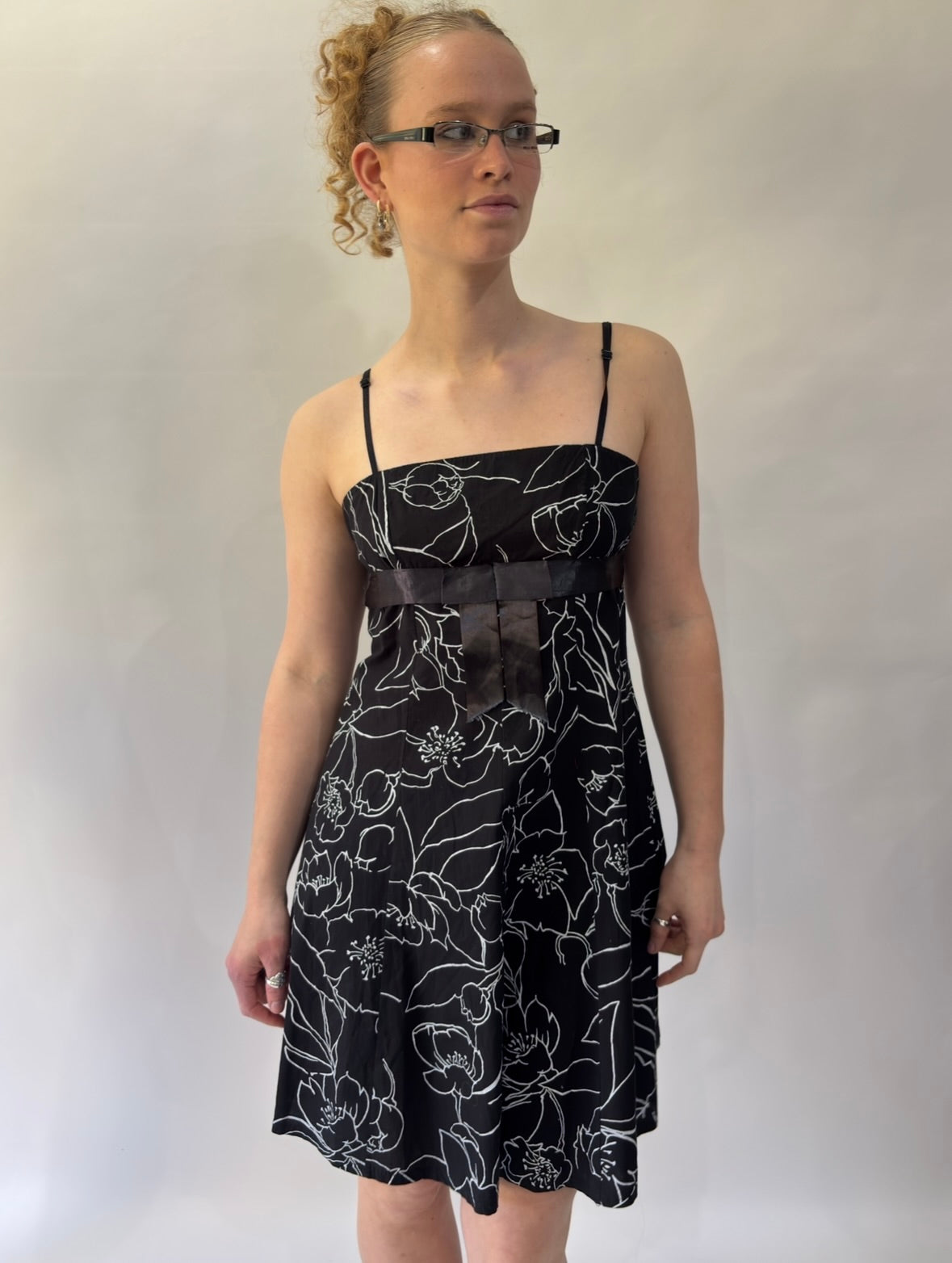 devil wears prada | small black floral pattern mini dress