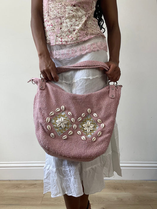 vintage edit twenty-five | pink knit slouch shoulder bag with shells and beading detail