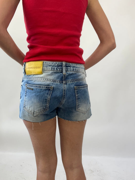 SUMMER SOLSTICE DROP | قميص صغير من اللون الأزرق المطحون Dsquared Denim Short
